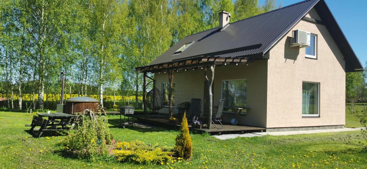 Burzini Villa Kuldīga Eksteriør bilde