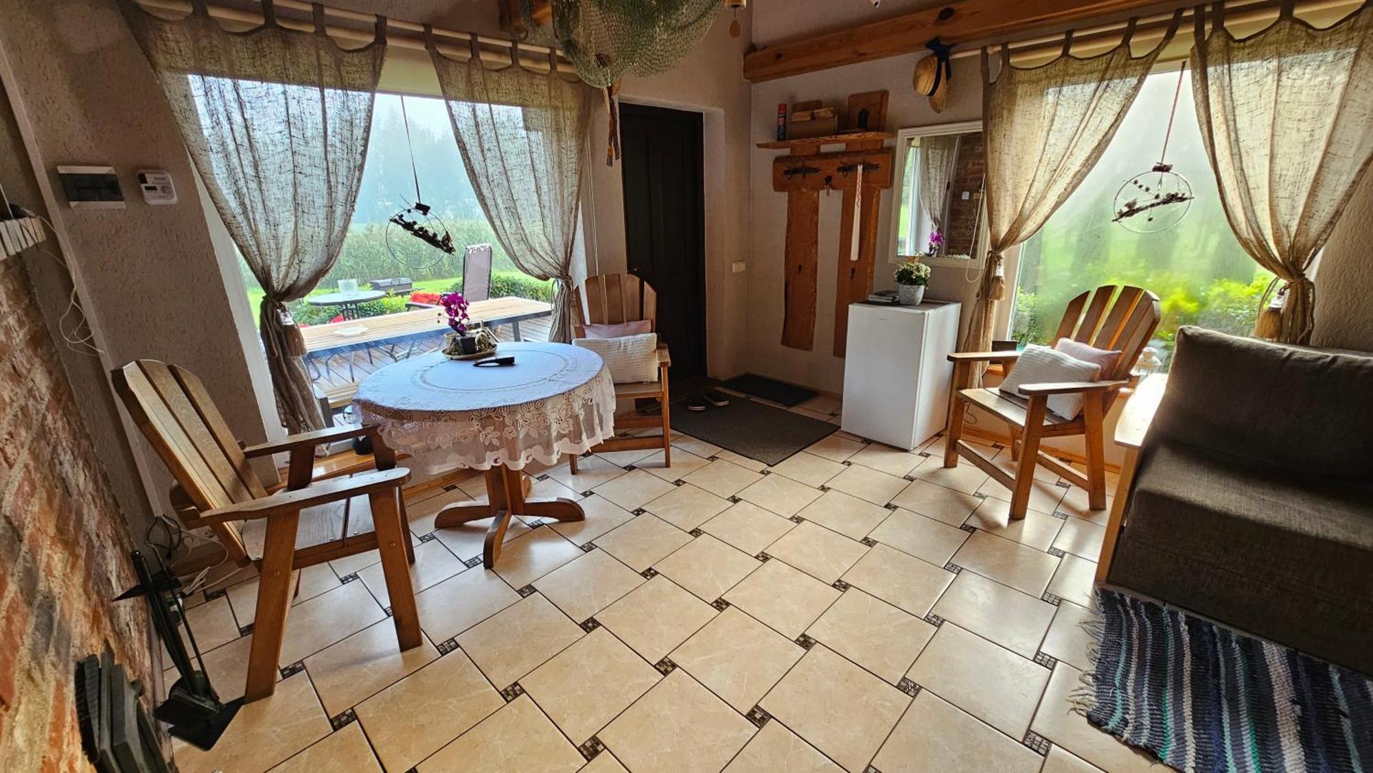 Burzini Villa Kuldīga Eksteriør bilde